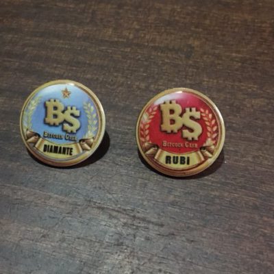 pins15